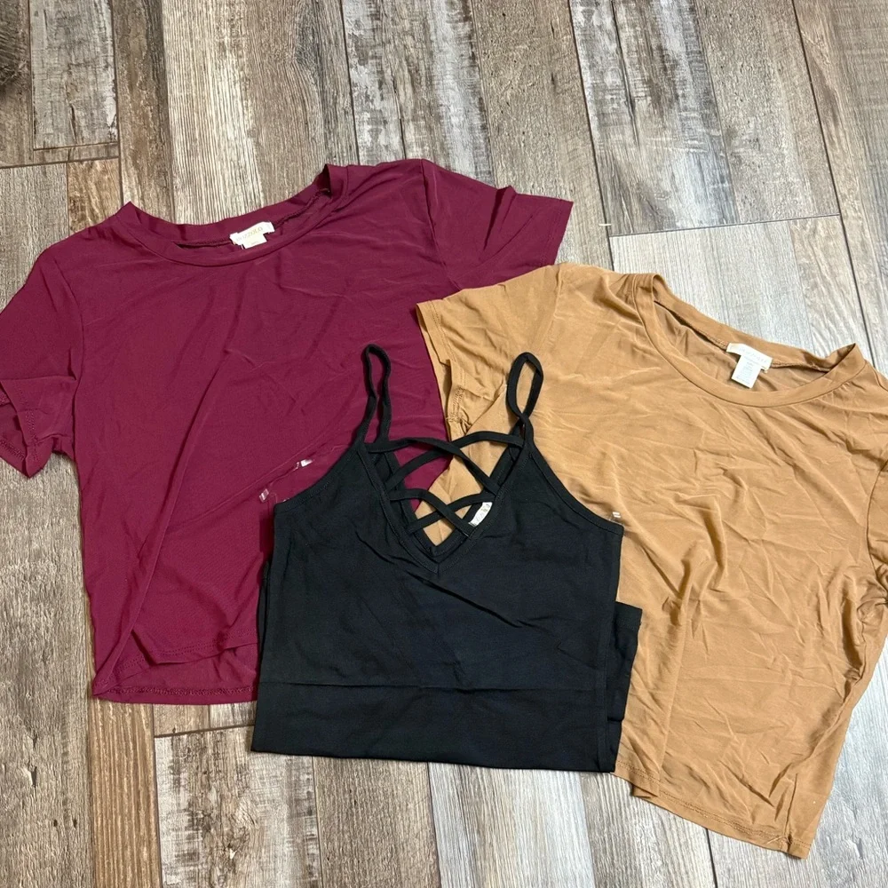 Bozzolo Bundle - 2 Mesh Crop Tops (maroon & tan) and Criss Cross Black Tank Top - Picture 1 of 5